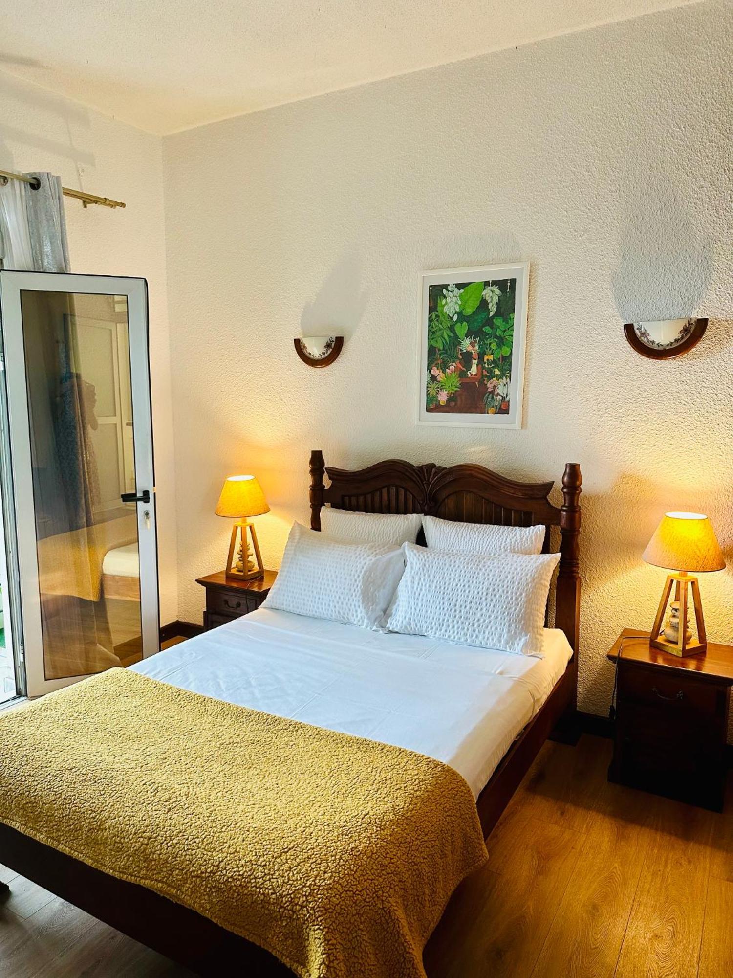 Hotel Residence Le Phoenix سانت بيير المظهر الخارجي الصورة