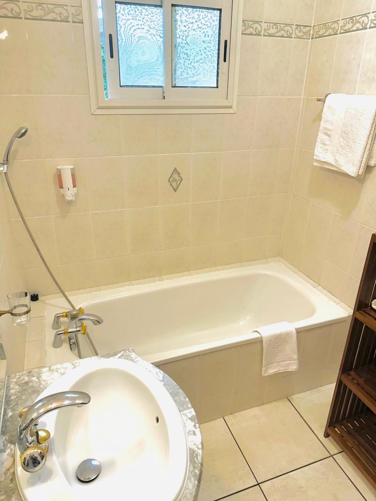Hotel Residence Le Phoenix سانت بيير المظهر الخارجي الصورة